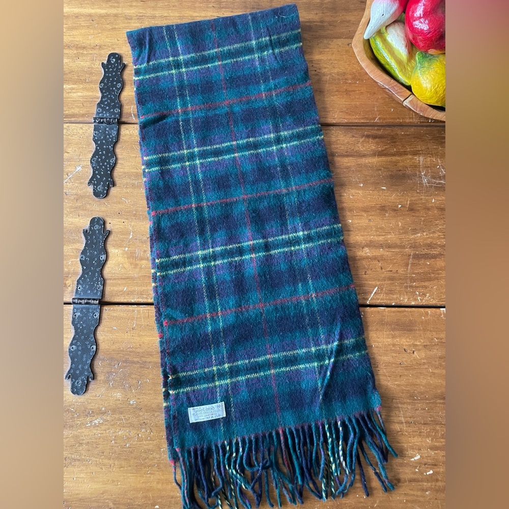 John Hanly Woven in Ireland 100% Lambswool Tartan Plaid Scarf Rectangular Fringe